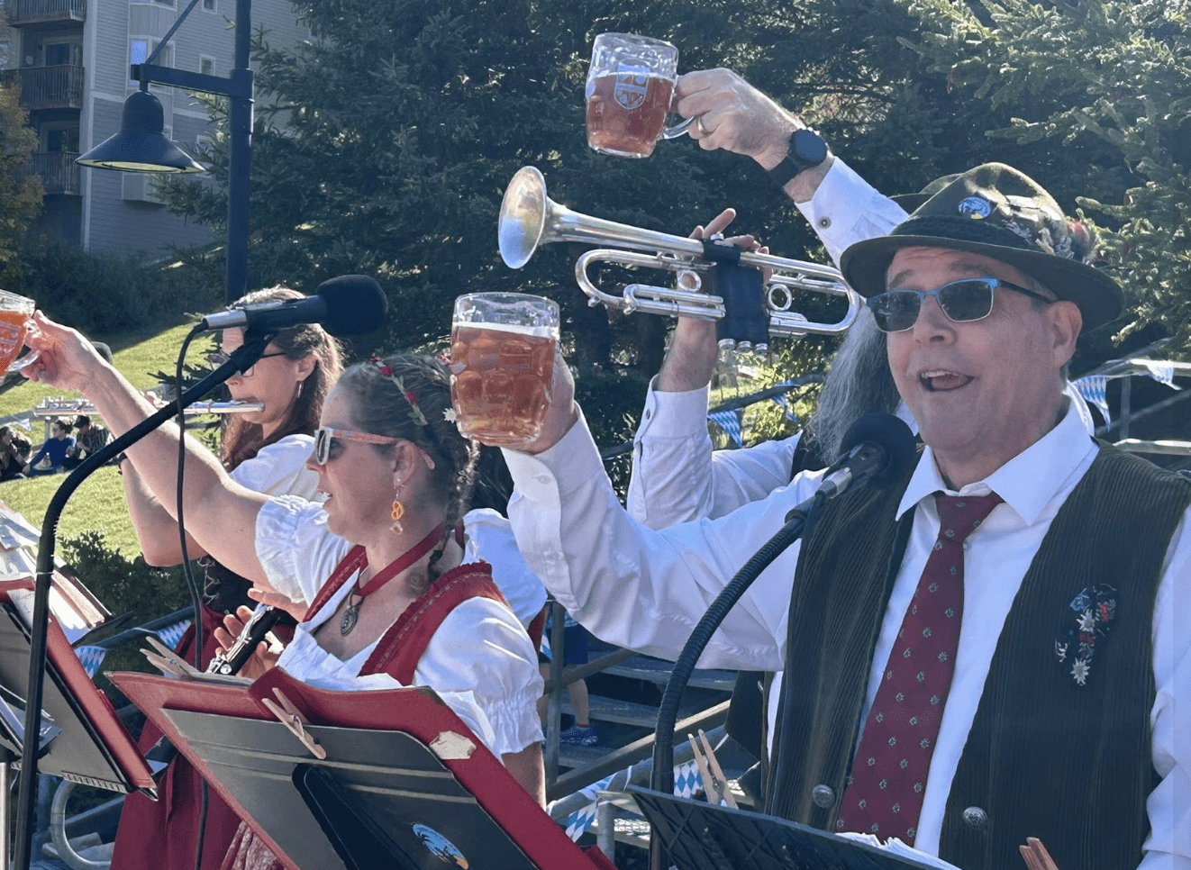 Father’s Day Kölsch Service feat. Inseldudler Band