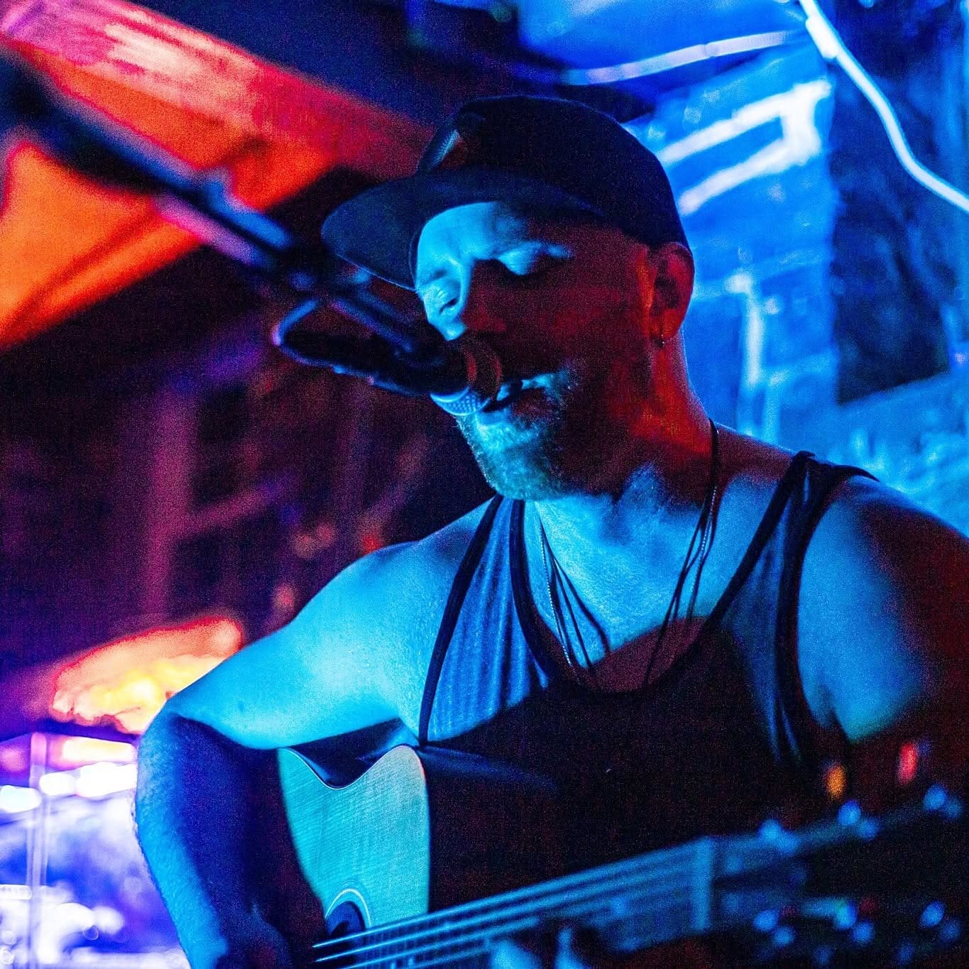 Sunday Sessions: Mike Mac